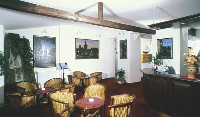 Atos Hotel Praha opinie