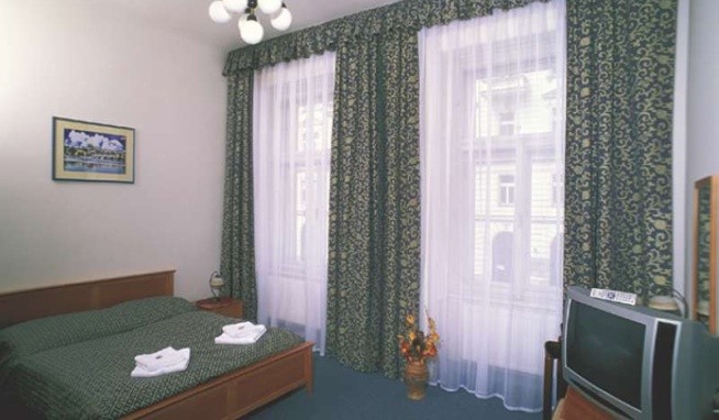 Atos Hotel Praha opinie