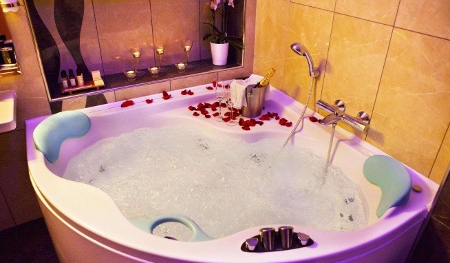 Danubia Gate Hotel recenze