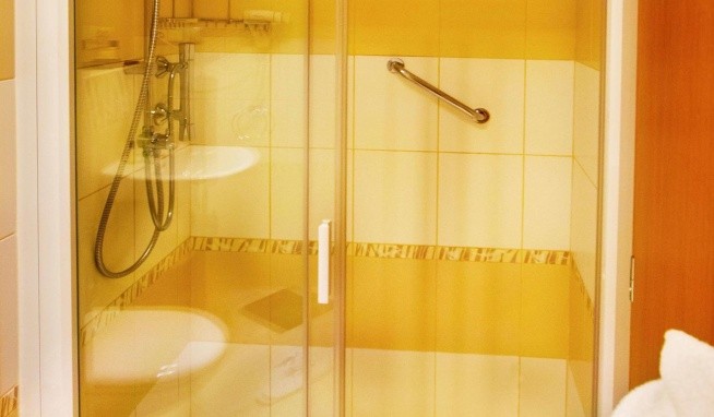 Danubia Gate Hotel recenze