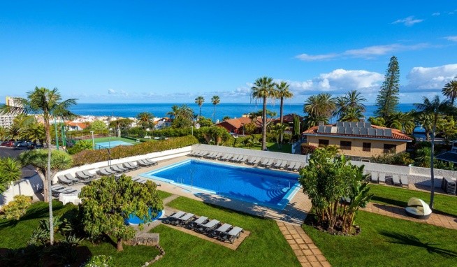 Weare La Paz recenzie