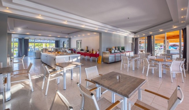 Marebello Beach Resort recenze