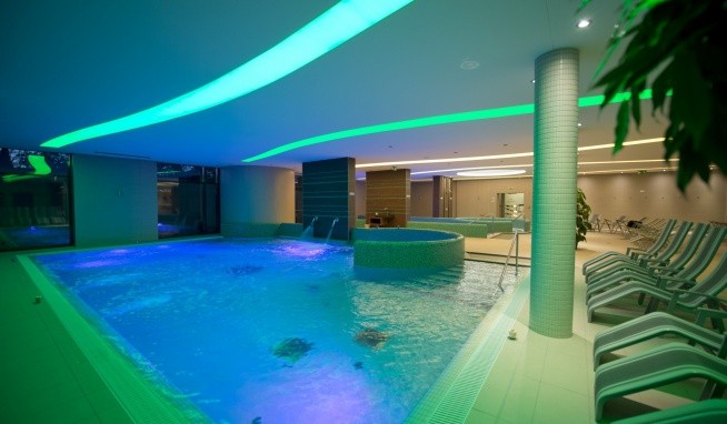 Imola Platán recenze