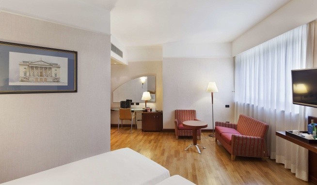 NH Machiavelli recenzie