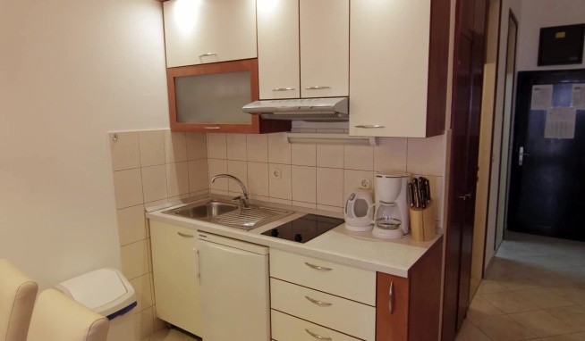 Lavica Beach Apartments értékelés