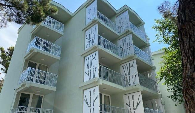 Pavilony Slaven recenzie