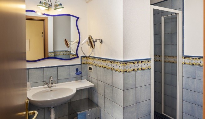 Tritone Terme recenze