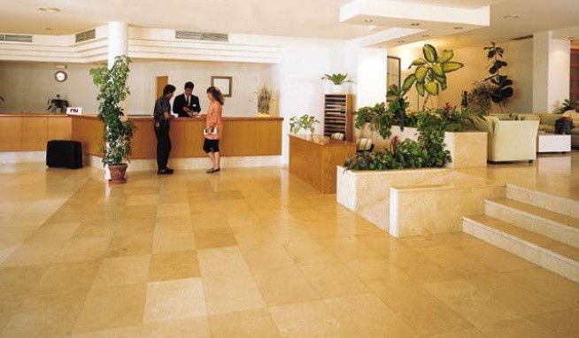 Globales Mediterrani recenze