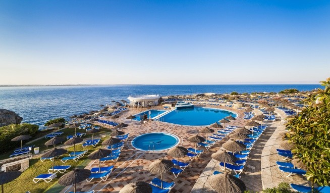 Globales Almirante Farragut recenzie