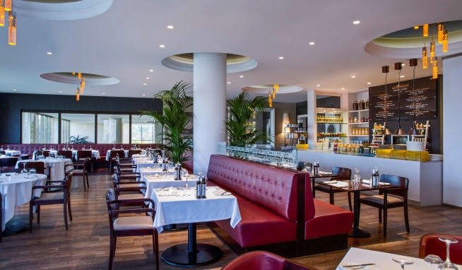 Hilton Abu Dhabi recenze