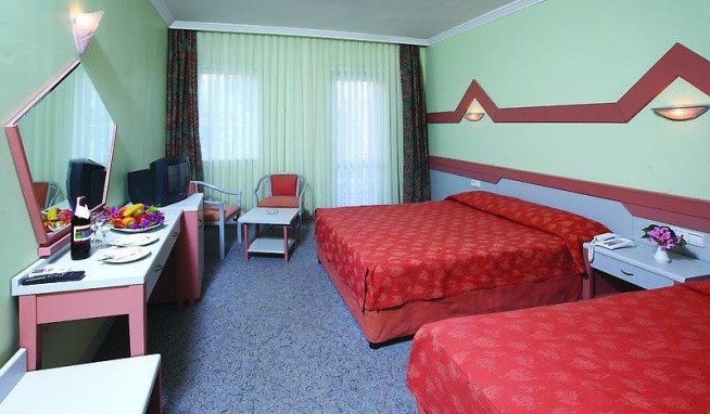 Golden Beach by Jura opinie