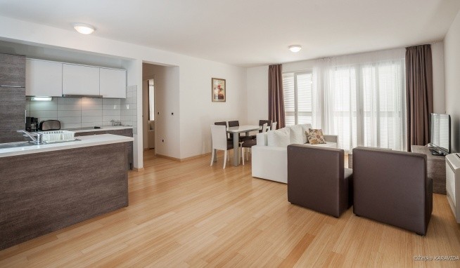 Sunnyside Apartments Petrcane recenzie