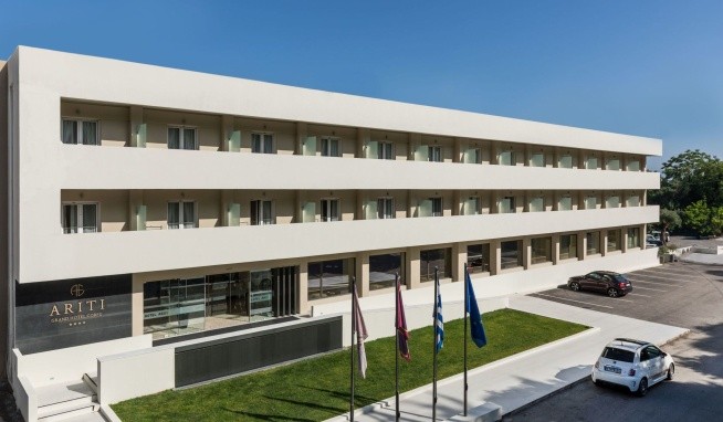 Ariti Grand értékelés
