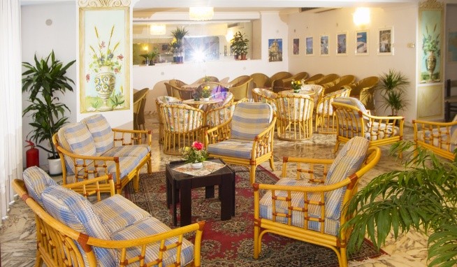 Villa Athena (depandance hotelu Sporting Baia) opinie