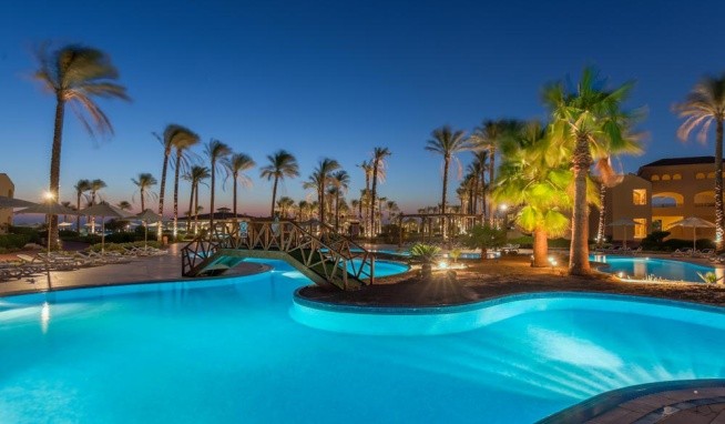 Cleopatra Luxury Beach Resort Makadi Bay - Adults Only recenzie