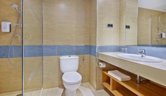 Caprici Beach Hotel & Spa recenzie