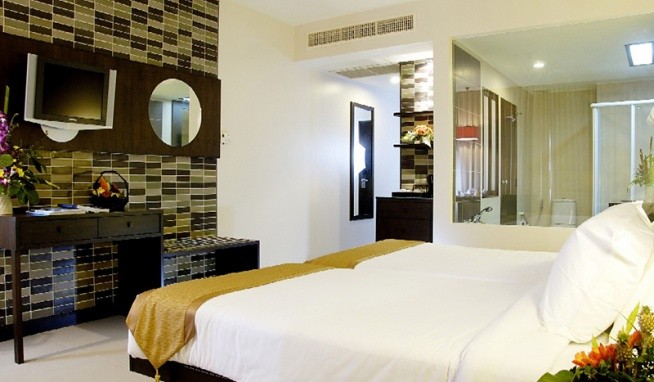 Deevana Plaza Phuket opinie