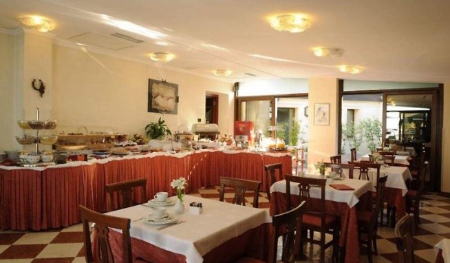 Russo Palace recenzie