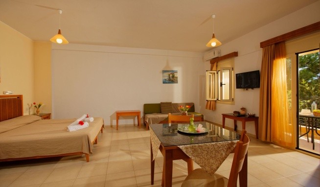 Fotis Studios Apartments recenze