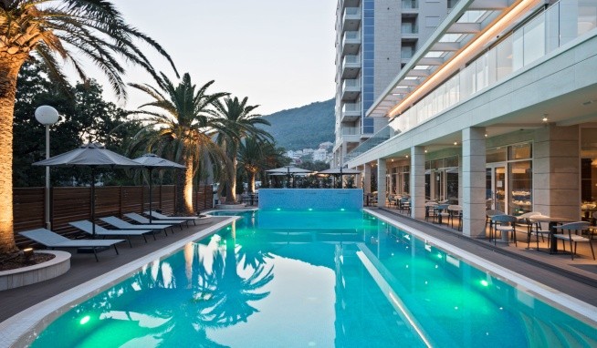 AMI Budva Petrovac recenzie