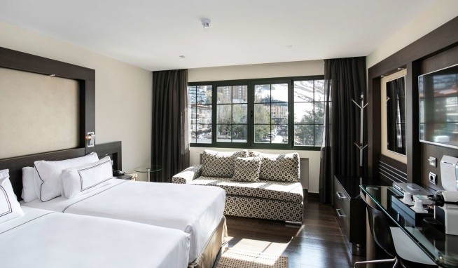 Meliá Sol y Nieve (Sierra Nevada) opinie