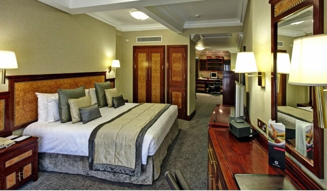 Leonardo Royal London City recenze