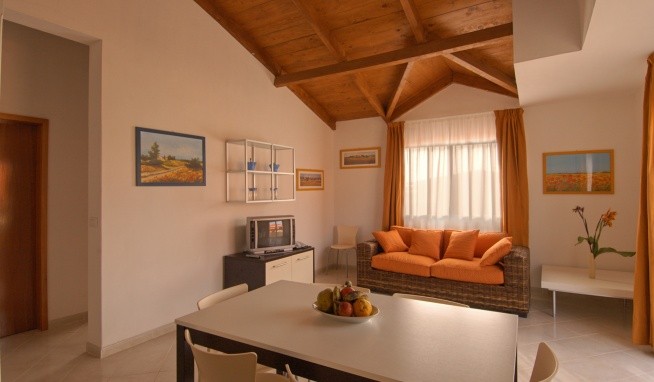 Aparthotel Nautilus recenze