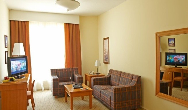 Golden Tulip Sharjah recenze