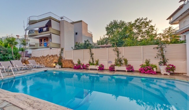 Alkyonis (Kalikratia) recenze