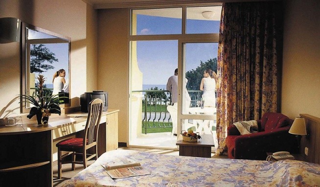 Estreya (hotel) értékelés