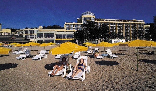 Estreya (hotel) opinie