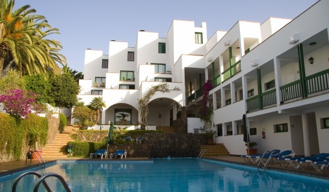 Aparthotel Esquinzo Y Monte Del Mar (Playa de Esquinzo) recenzie