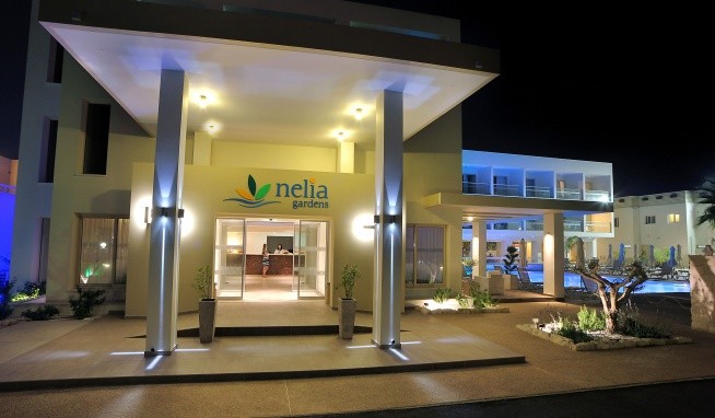 Nelia Gardens recenzie