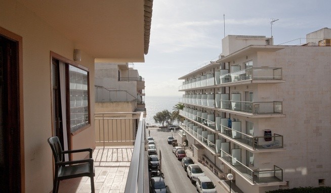 Hostal Bona Vista (S'Illot) recenzie