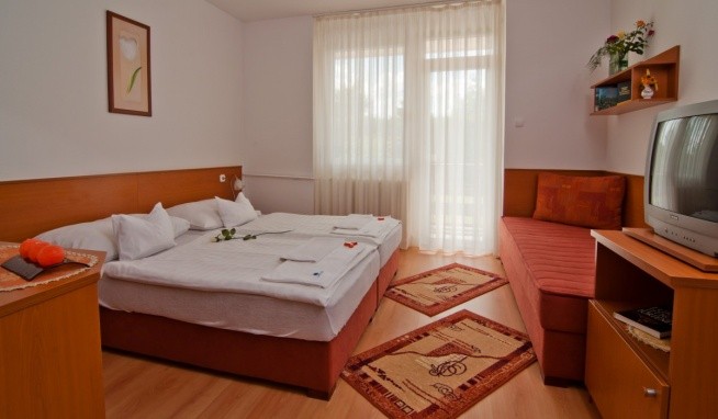 Aparthotel Napfény recenzie