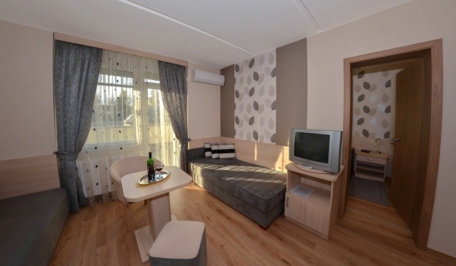 Aparthotel Napfény opinie