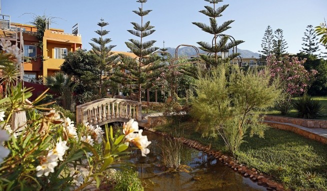 Orpheas Resort recenze