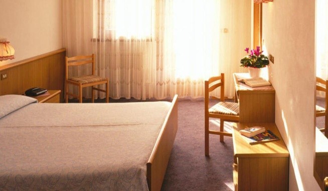 Villa Jolanda recenzie