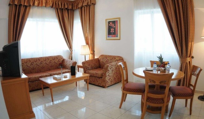 Uptown Hotel Apartments Abu Dhabi recenze