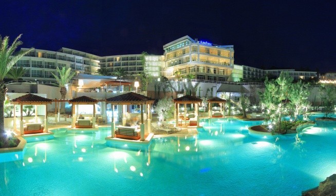 Amfora Grand Beach Resort recenze