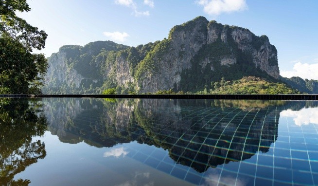 Aonang Cliff Beach Resort recenze