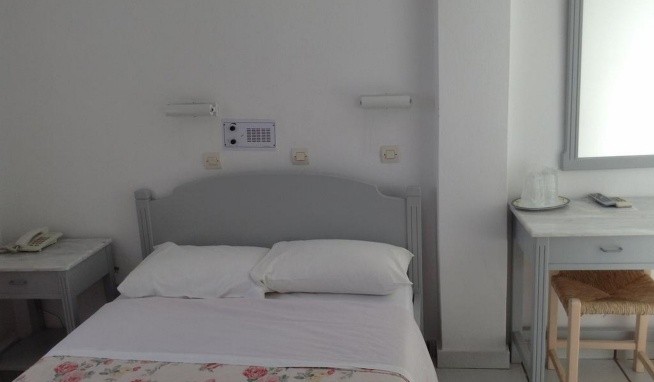 King Thiras recenzie