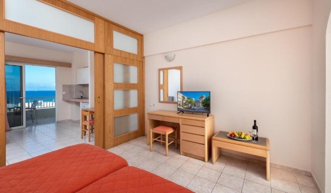 Poseidonia Apartments recenze