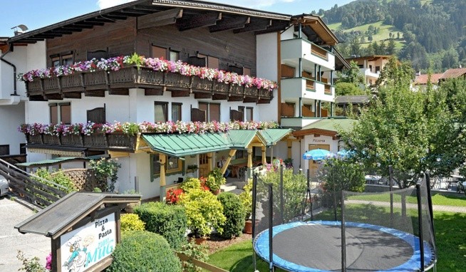 Pension Schmiedhof (Stumm) opinie