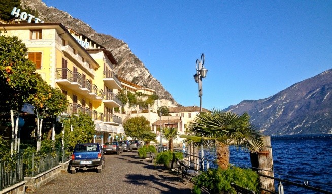 All´Azzurro recenze