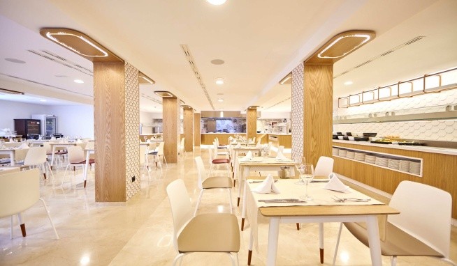 Mediterranean Bay recenze