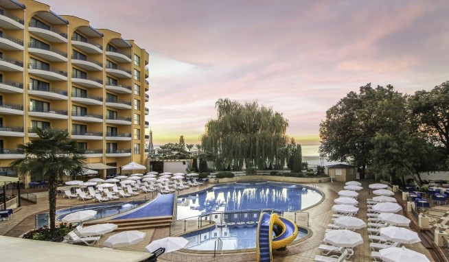 Grifid Hotel Arabella recenze