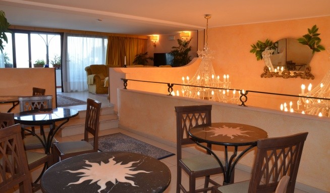 Arathena Rocks recenzie