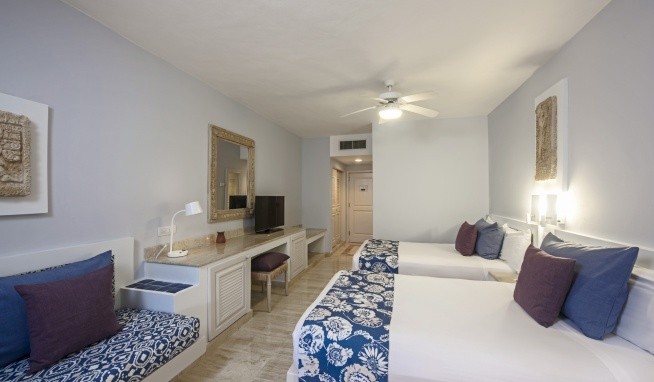 Iberostar Waves Tucán recenze