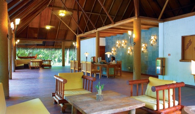 Filitheyo Island Resort értékelés
